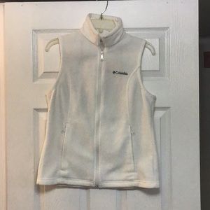 Columbia fleece vest